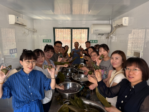 市退役军人事务局组织开展“我们的节日·端午节—团结协作‘粽’享端午”主题党日活动